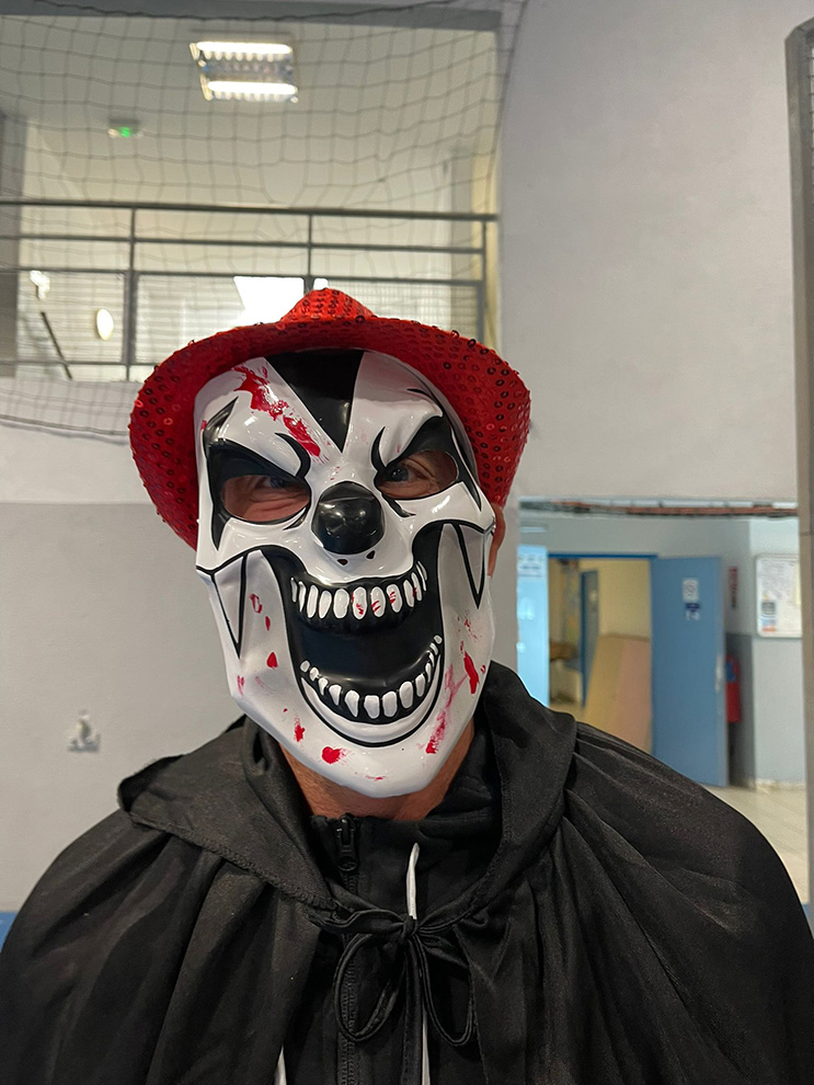 ../photos/dossiersPhotosOptimises/231104@Tournoi_Halloween_2023/WhatsApp Image 2023-11-04 at 21.21.33.jpeg